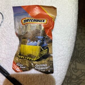 NIP! Matchbox Ground Breaker Spoon Toy Pack - Yellow & Blue Bulldozer from Sonic